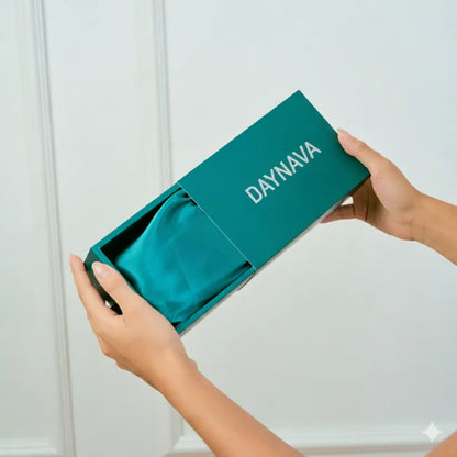 Daynava™ Mulberry Silk Bonnet