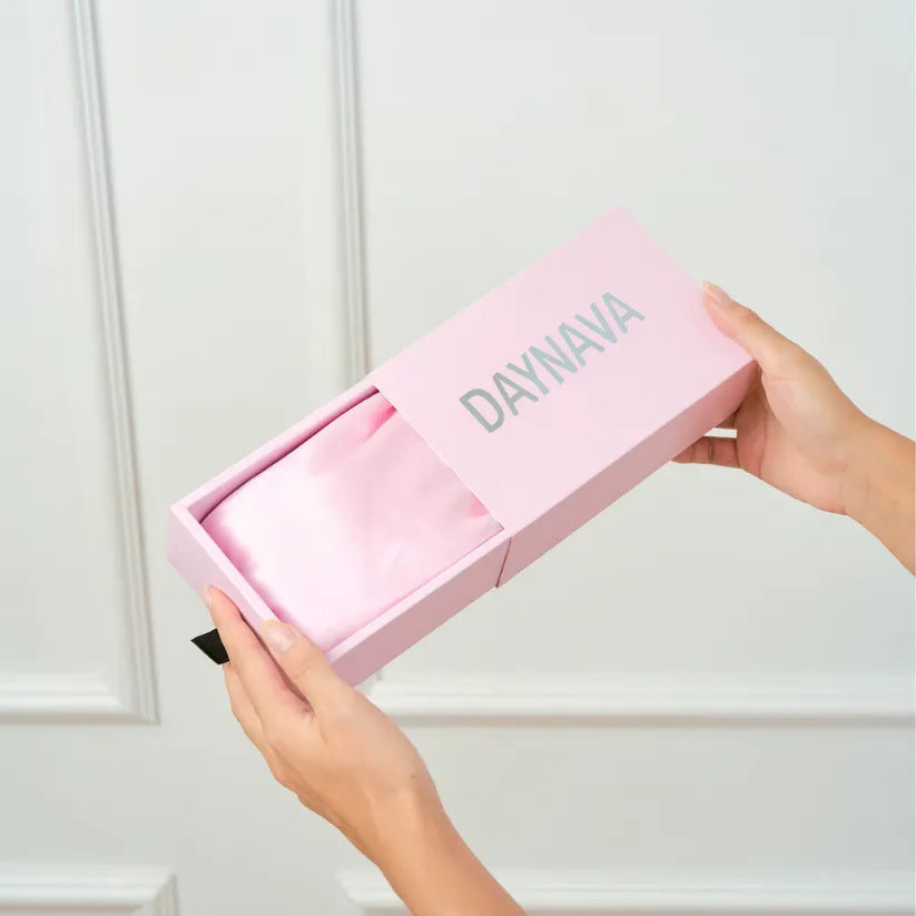 Daynava™ Mulberry Silk Bonnet